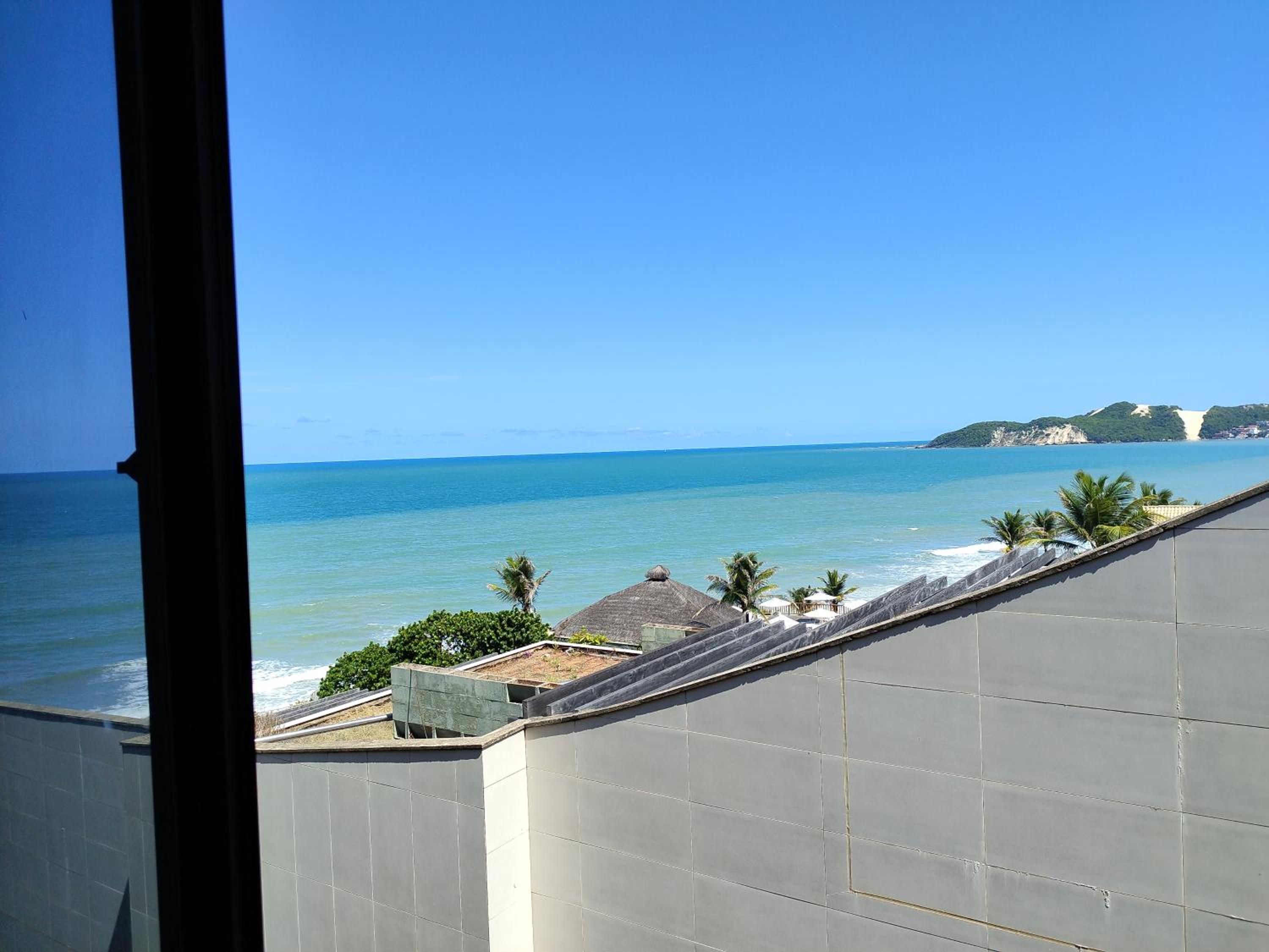 Atlântico Flat -207- Vista ao Mar e Pé na Areia