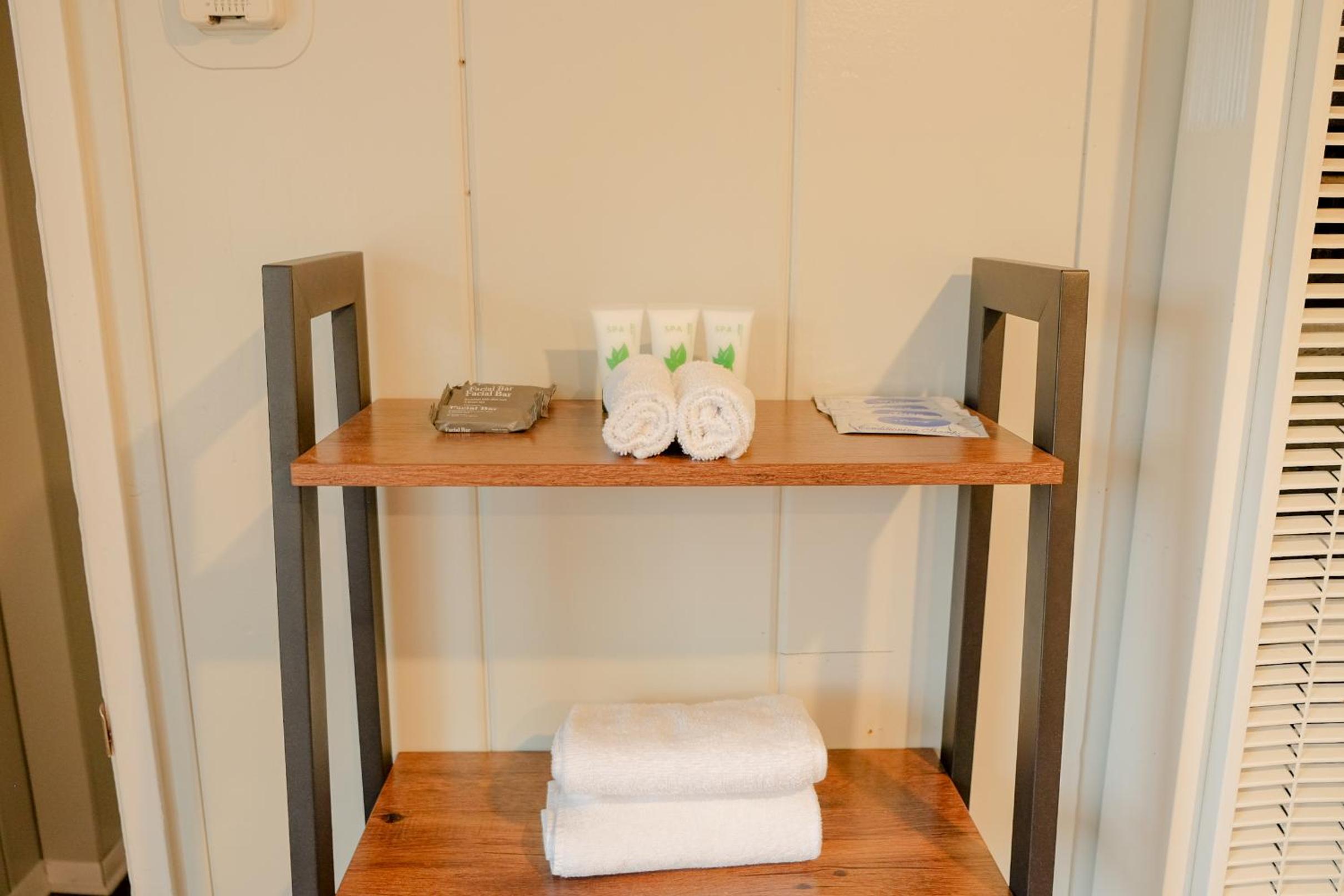 Sherwood Arms Motel - Property Image 15