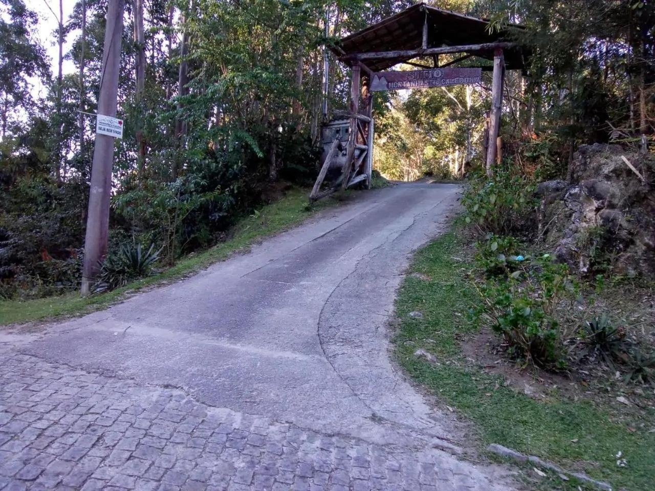 Bangalô - Sítio Cachoeiras do Caledônia