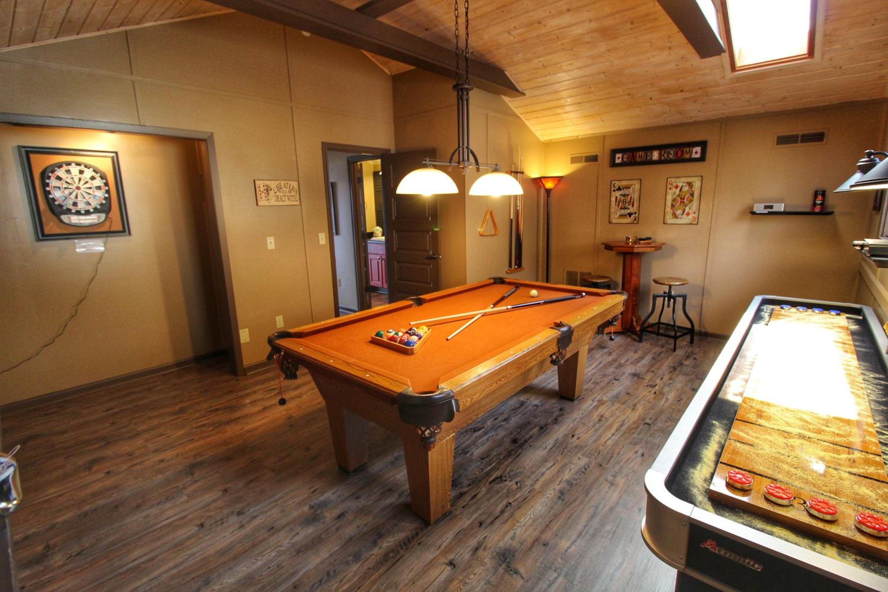 Paradise Vista, Amazing Mtn Views, Hot Tub, 560 FREE tickets each paid day!!!
