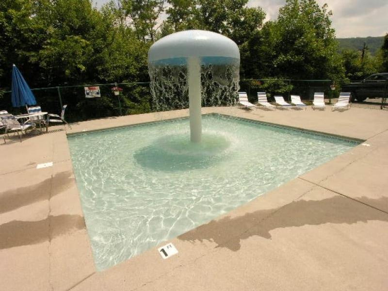 Paradise Vista, Amazing Mtn Views, Hot Tub, 560 FREE tickets each paid day!!!