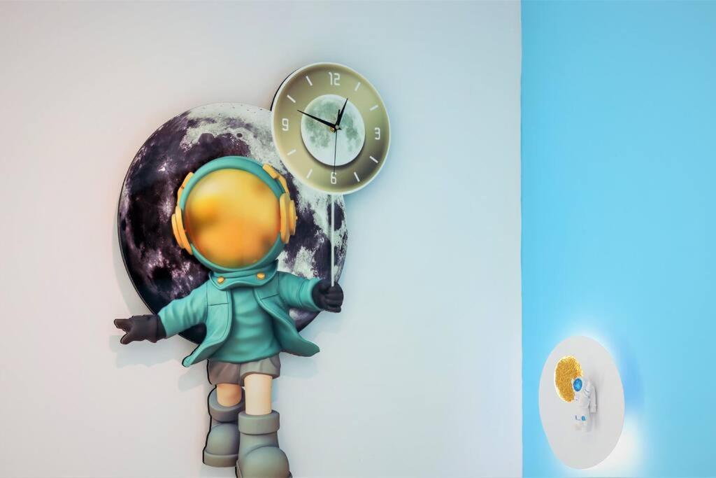 New Astronaut Theme @Melaka Town