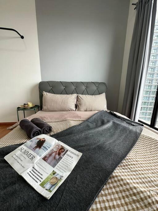 A2404 Platino 2BR ParadigmMall Netflix By STAY