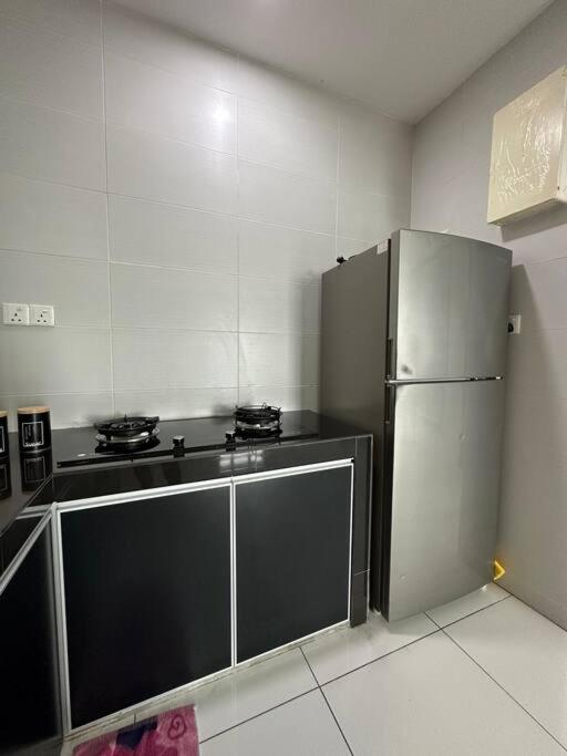 A2404 Platino 2BR ParadigmMall Netflix By STAY