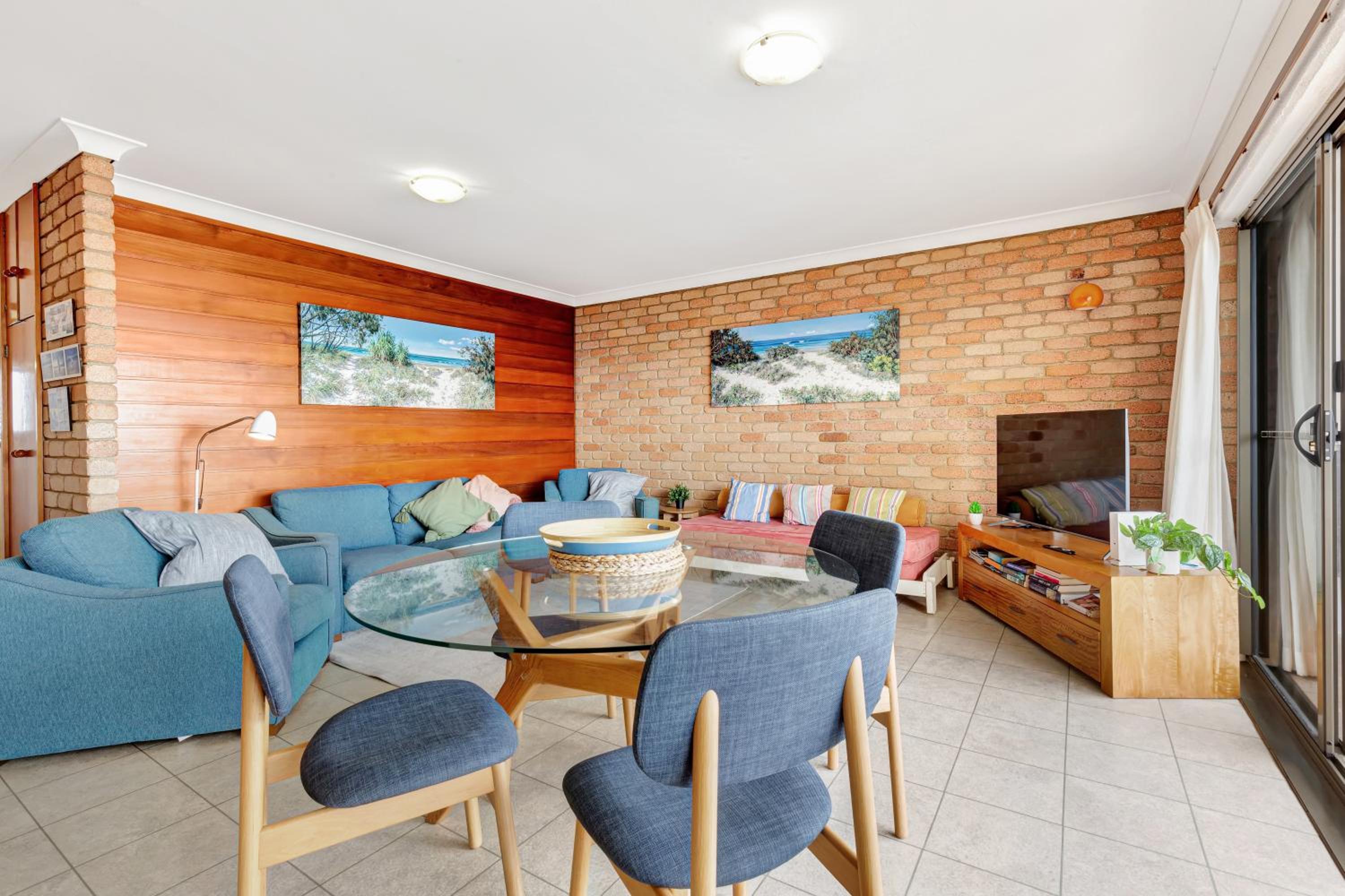 Illawong Apartments