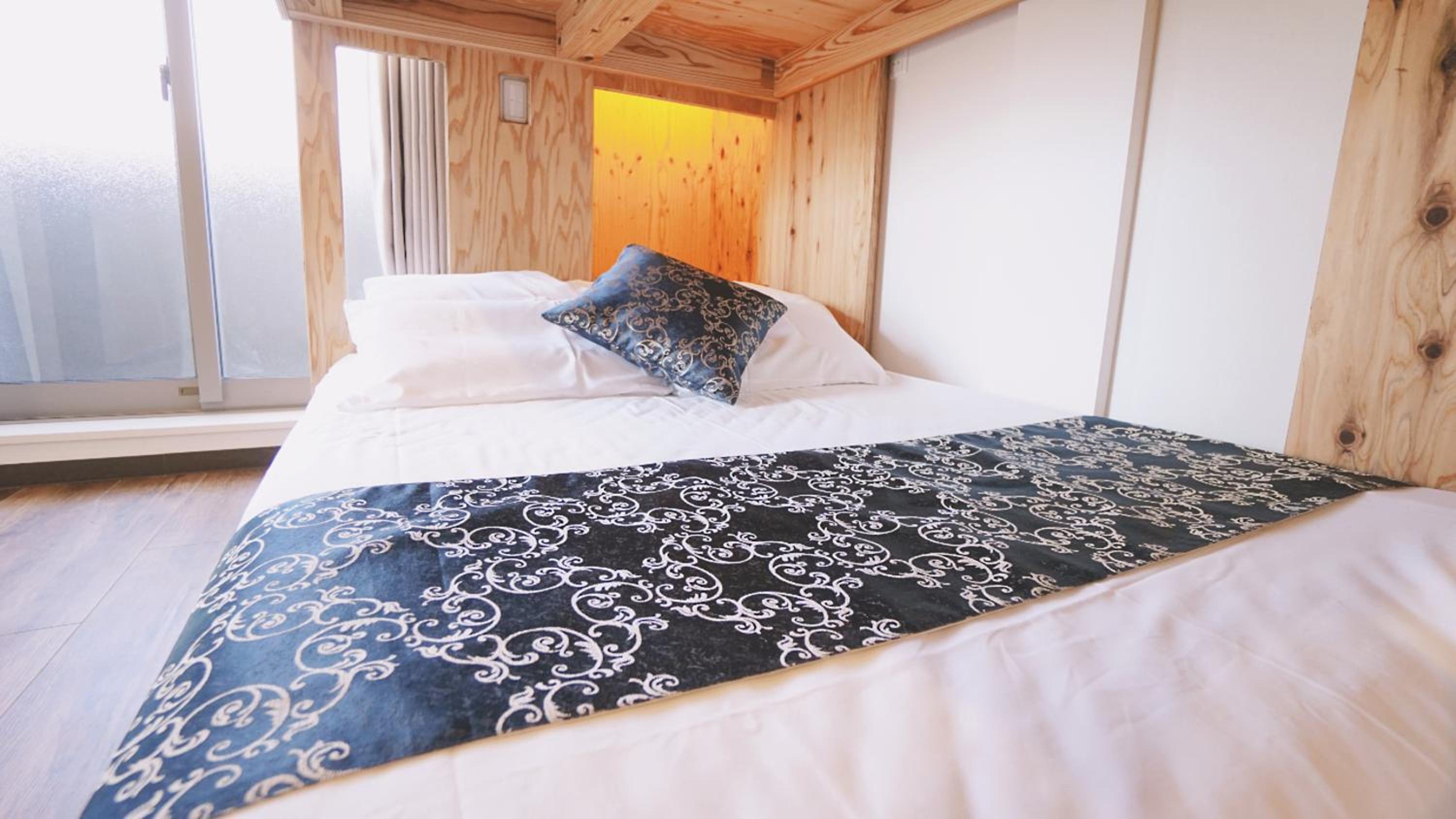 Poly Hostel Osaka