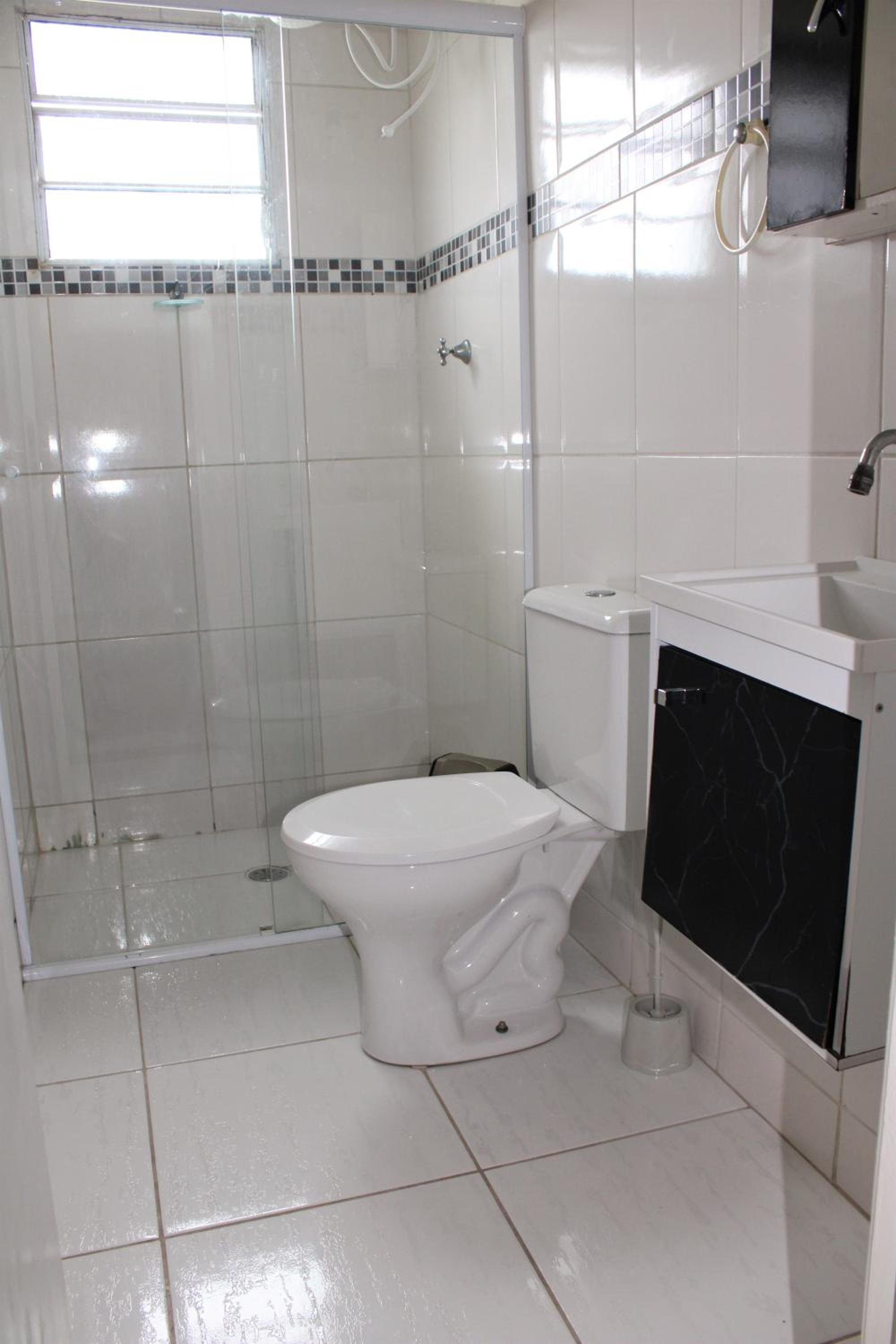 Casa com piscina à beira-mar