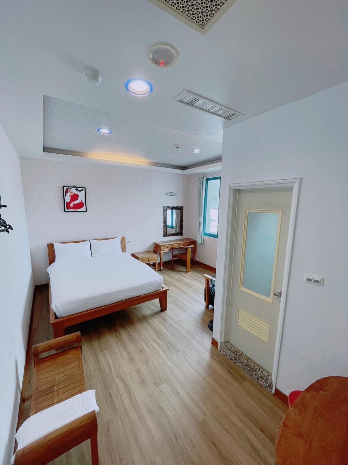 Blue Sea Inn
