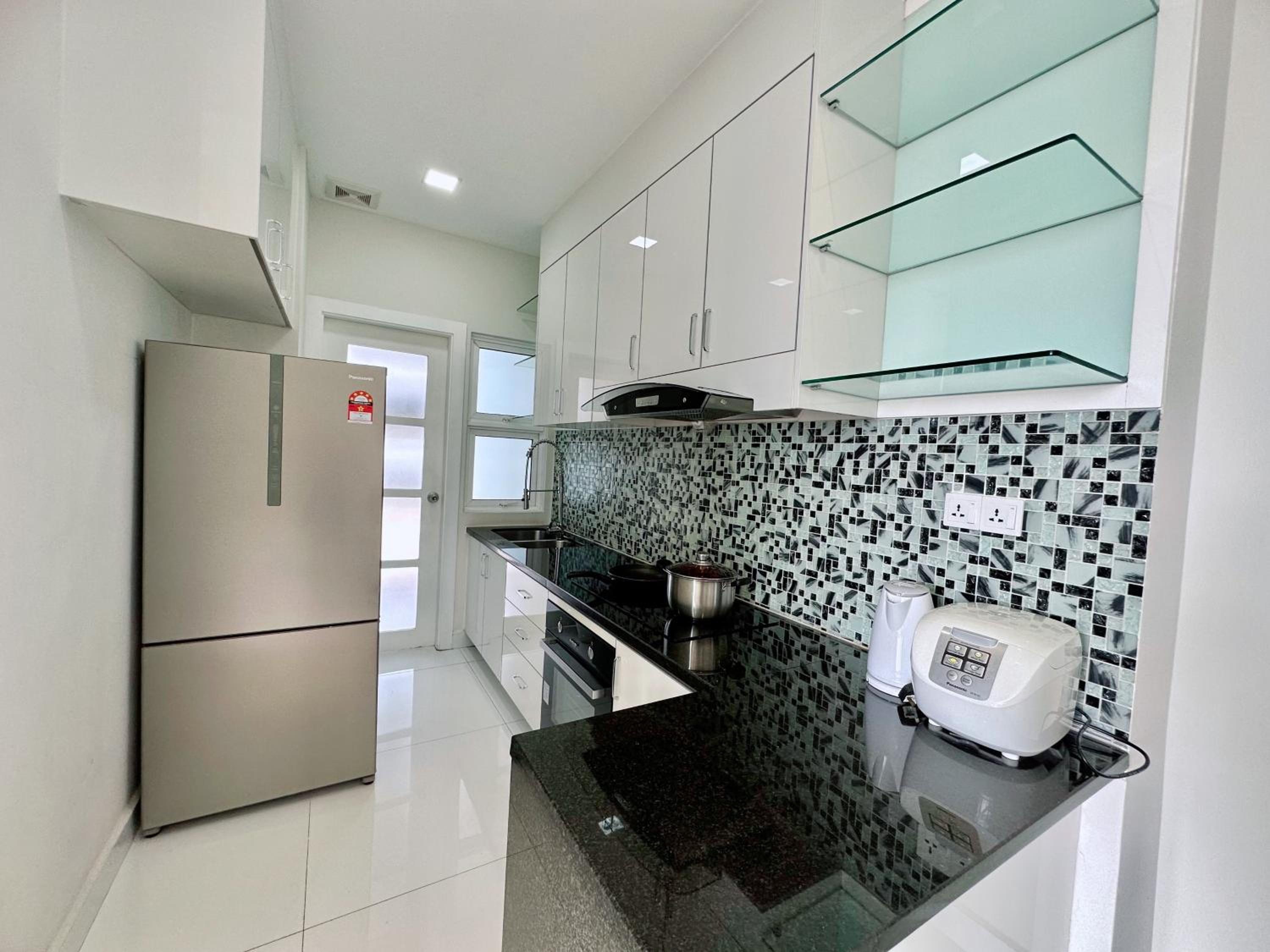 Infinity 28 Hotel and Residence