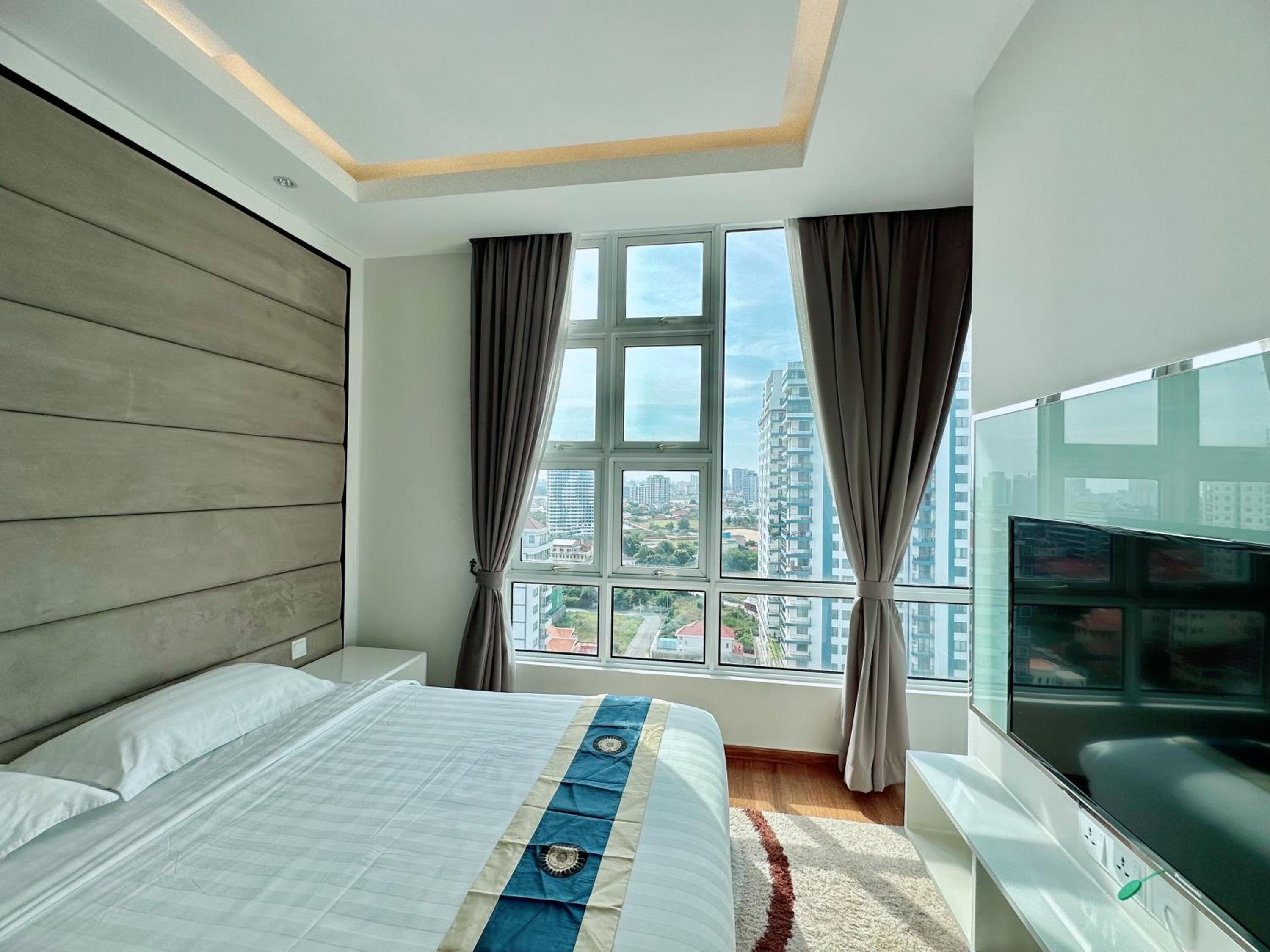 Infinity 28 Hotel and Residence