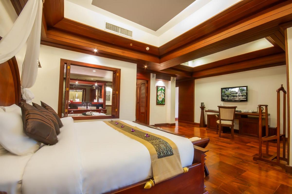 THE PRIVILEGE FLOOR by Borei Angkor 12