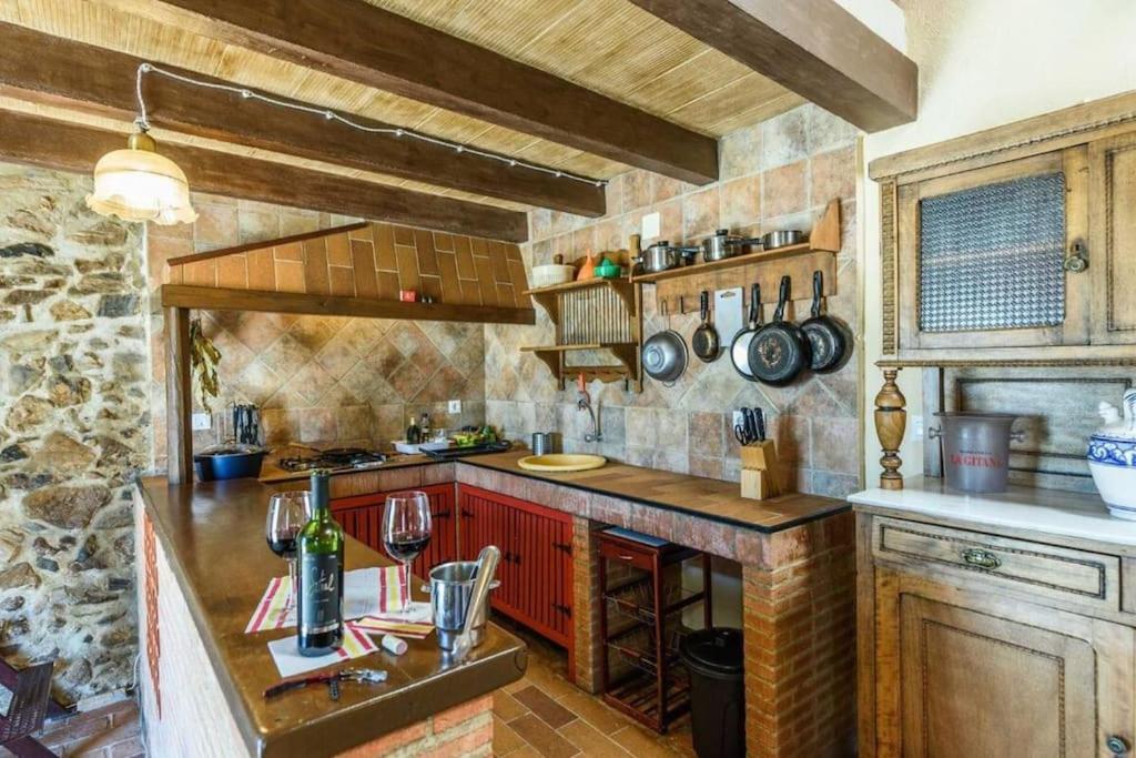 Casa Cortijo en Dehesa Sierra León