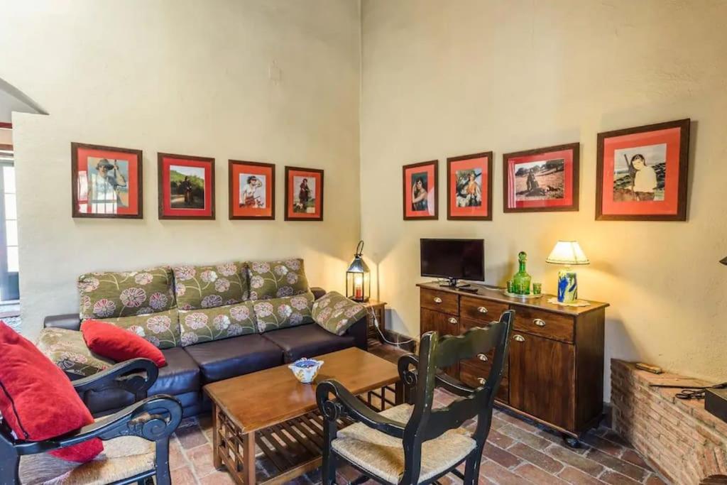 Casa Cortijo en Dehesa Sierra León