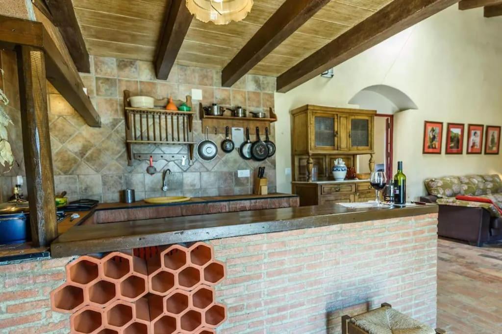 Casa Cortijo en Dehesa Sierra León