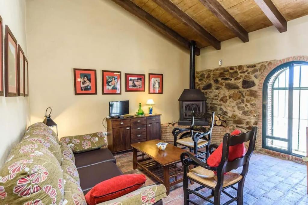 Casa Cortijo en Dehesa Sierra León