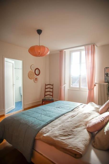 Charming Vinyard House - Lake Geneva