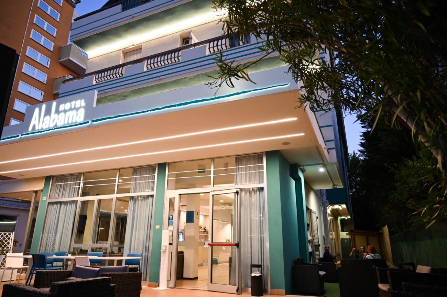 Hotel Alabama - Image 1