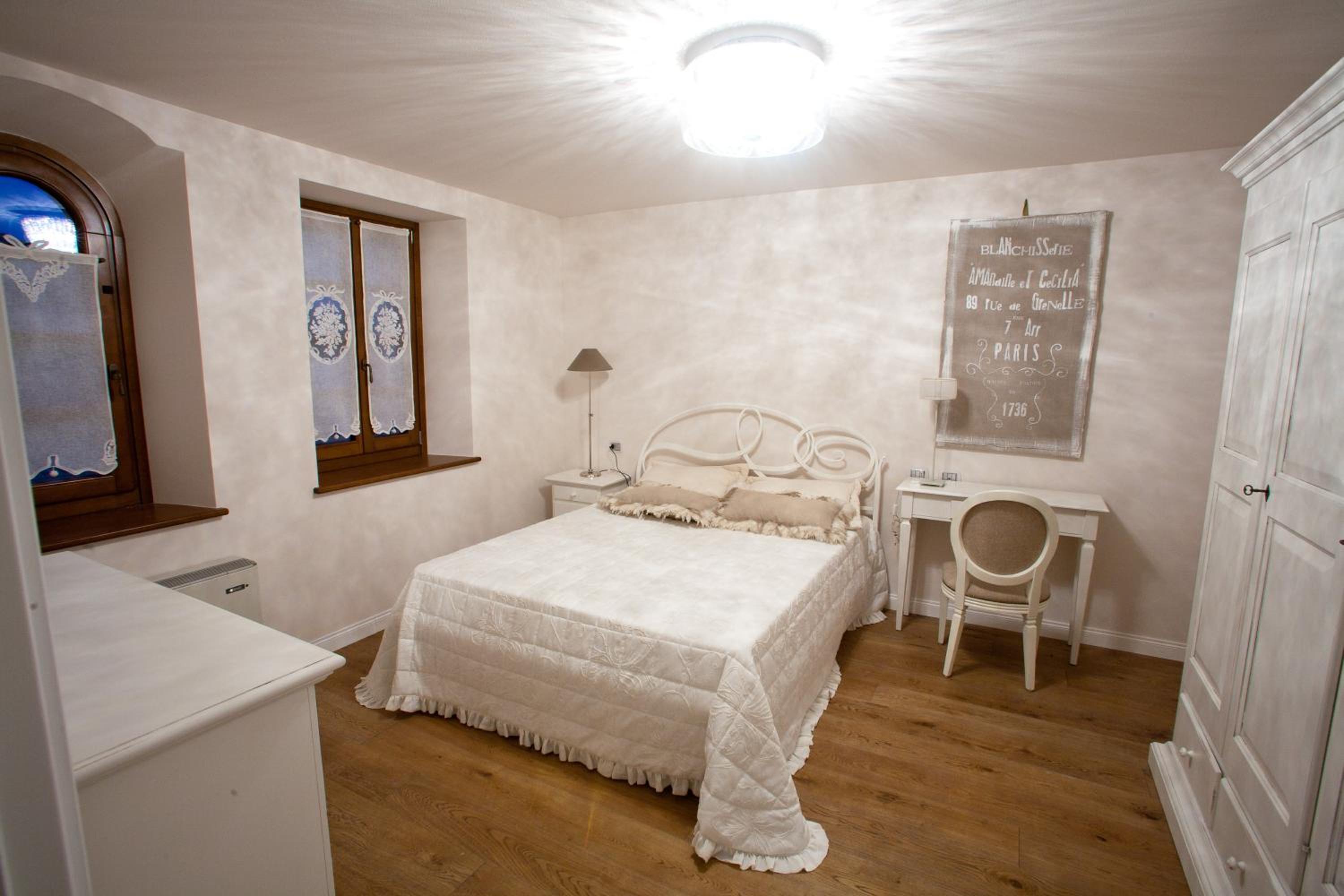 Photo 43