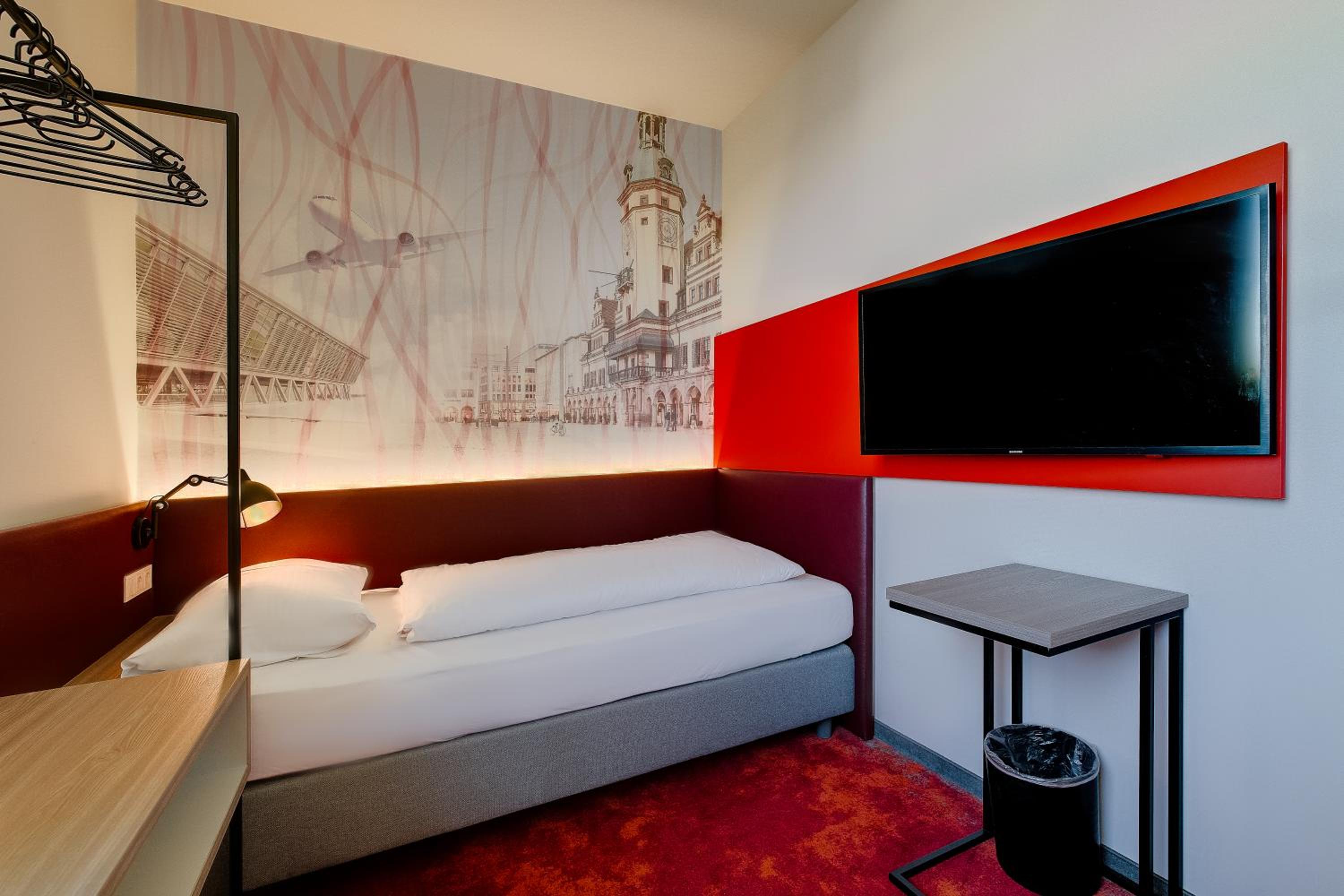 Leipzig Vacations - Campanile Leipzig Halle Airport - Property Image 3