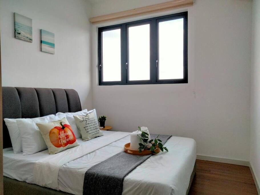 M Vertica Residence I HomeBrickz