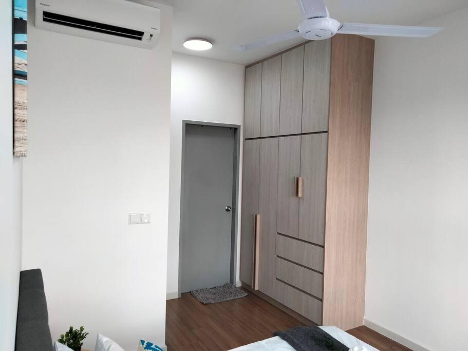 M Vertica Residence I HomeBrickz
