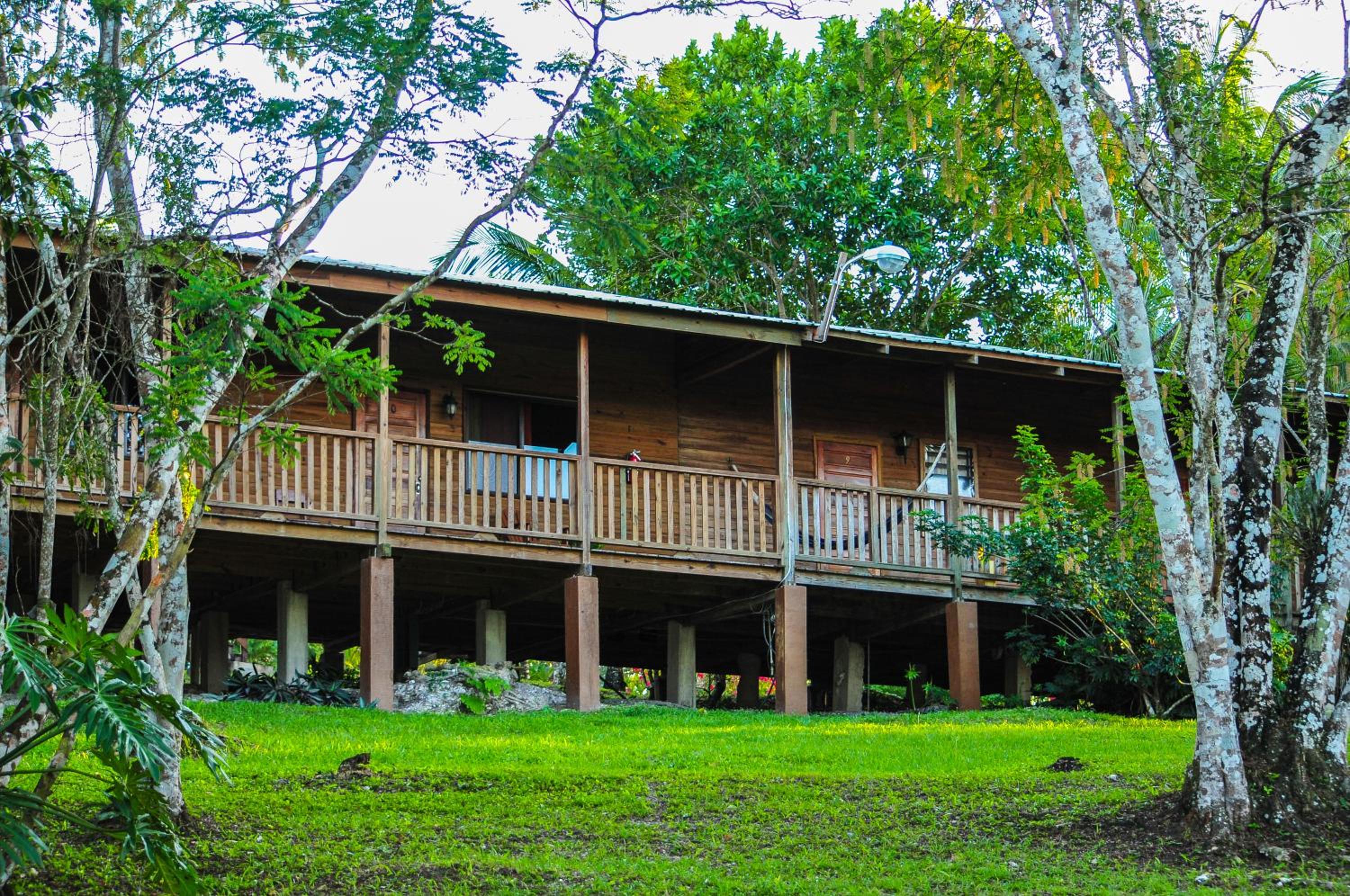 The Log Cab-Inn