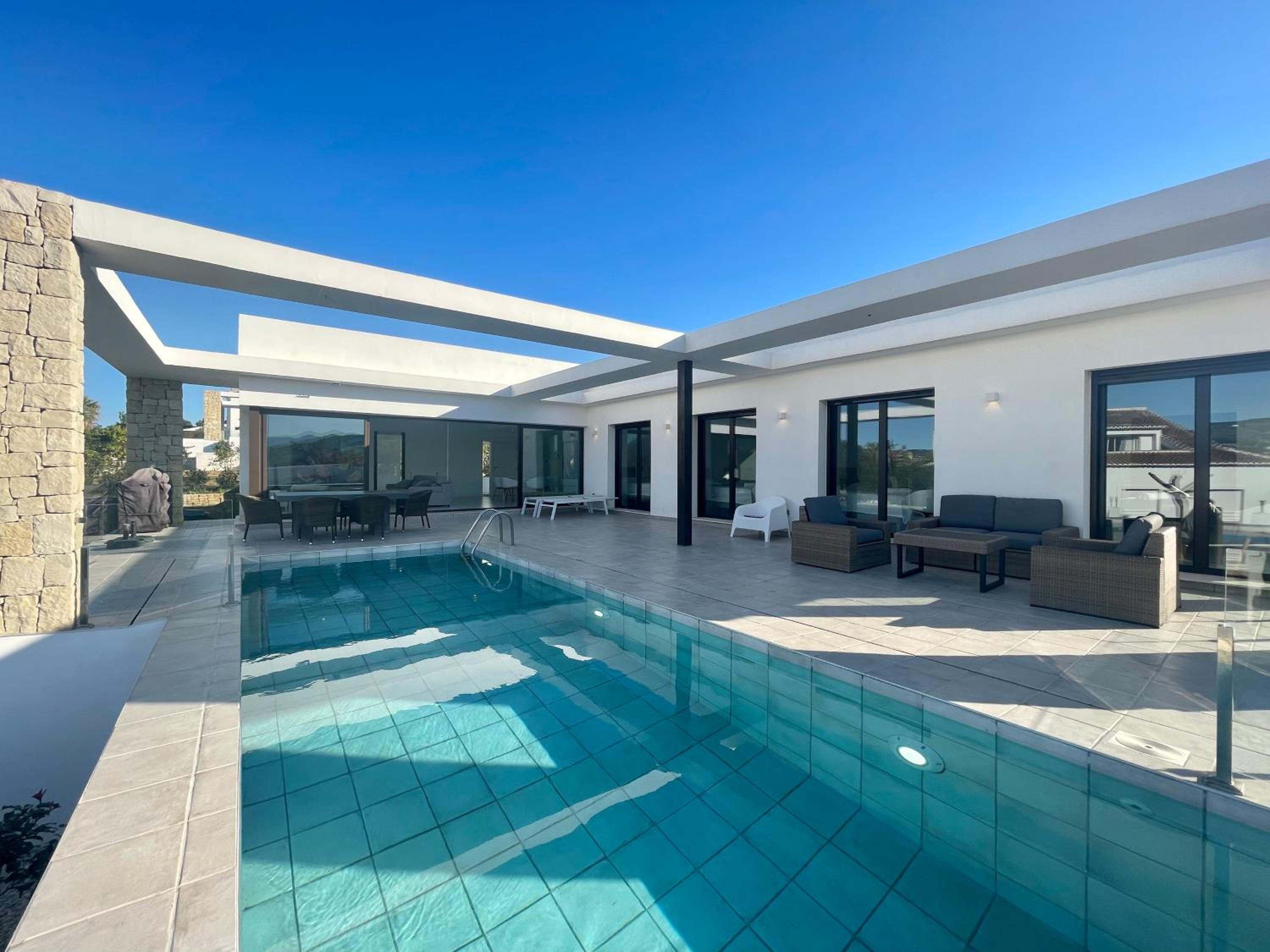 Hotel Montgo Villa - Image 1