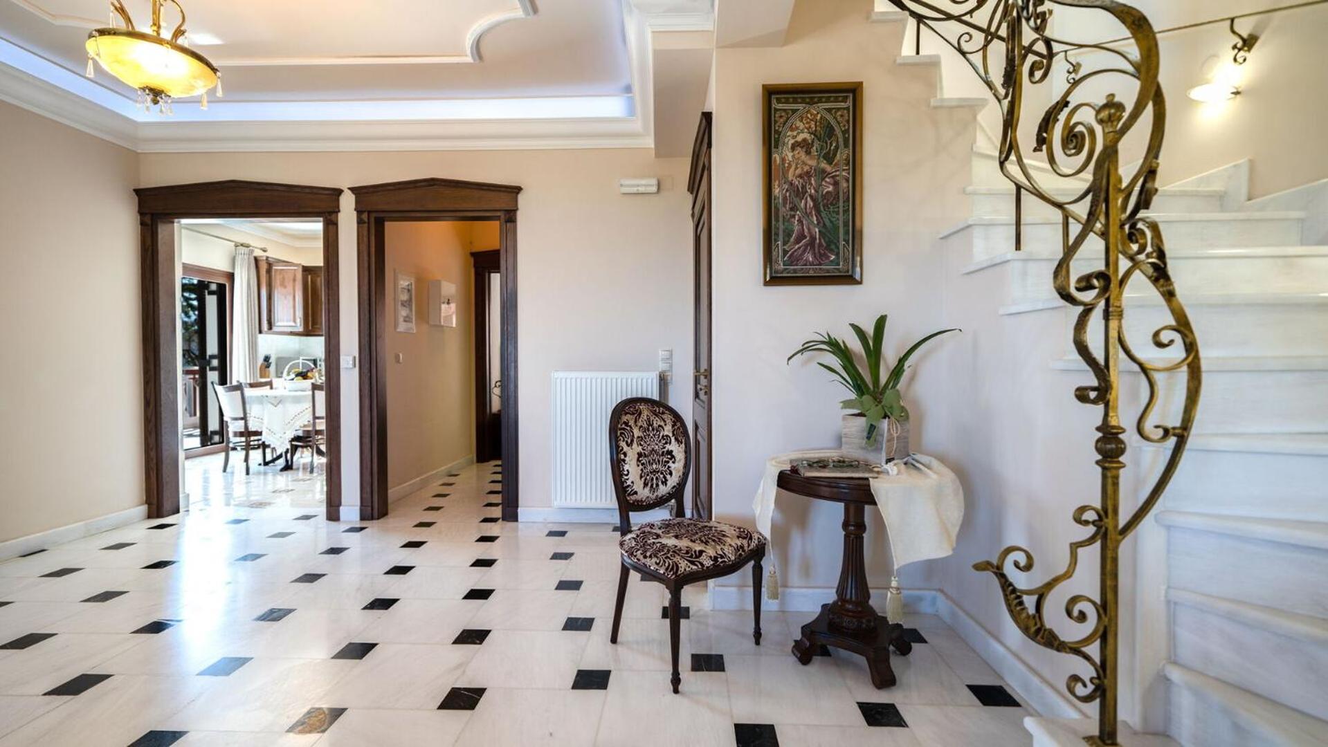 Iro Royal Villa by PosarelliVillas view 5