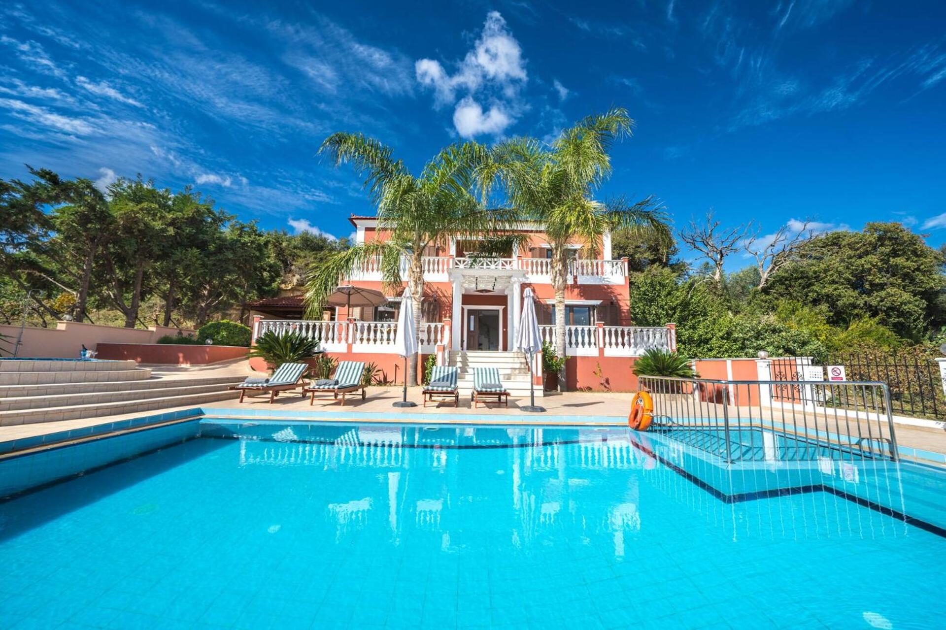 Iro Royal Villa by PosarelliVillas view 4