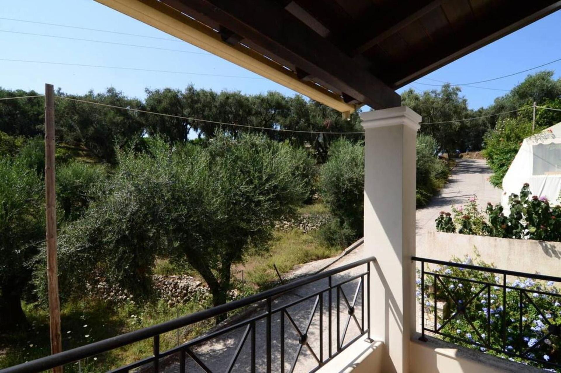 Villa Angie - 150m2 Nature Retreat with Private Pool in Nymfes by PosarelliVillas