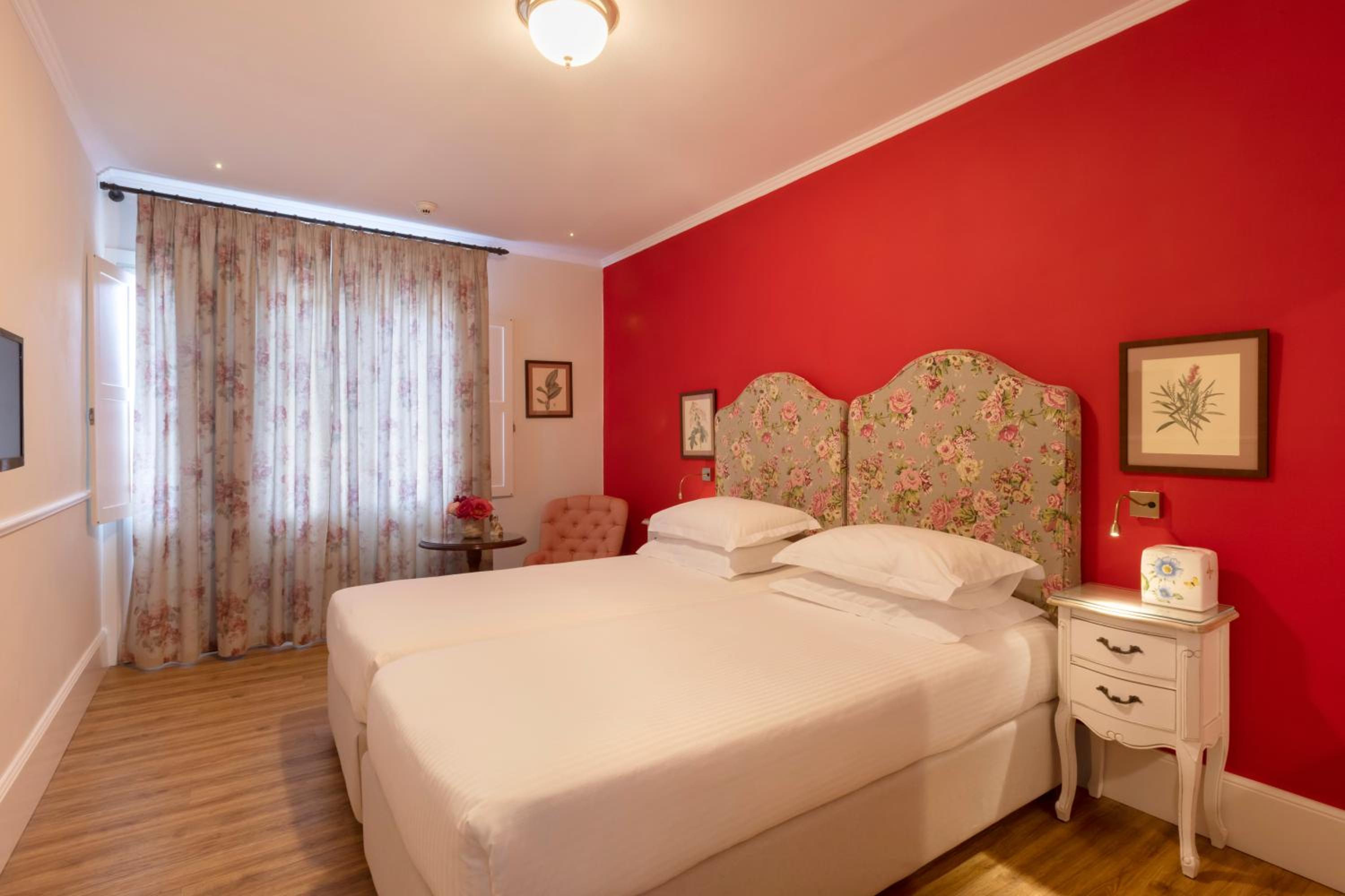 Kouneni Apartments