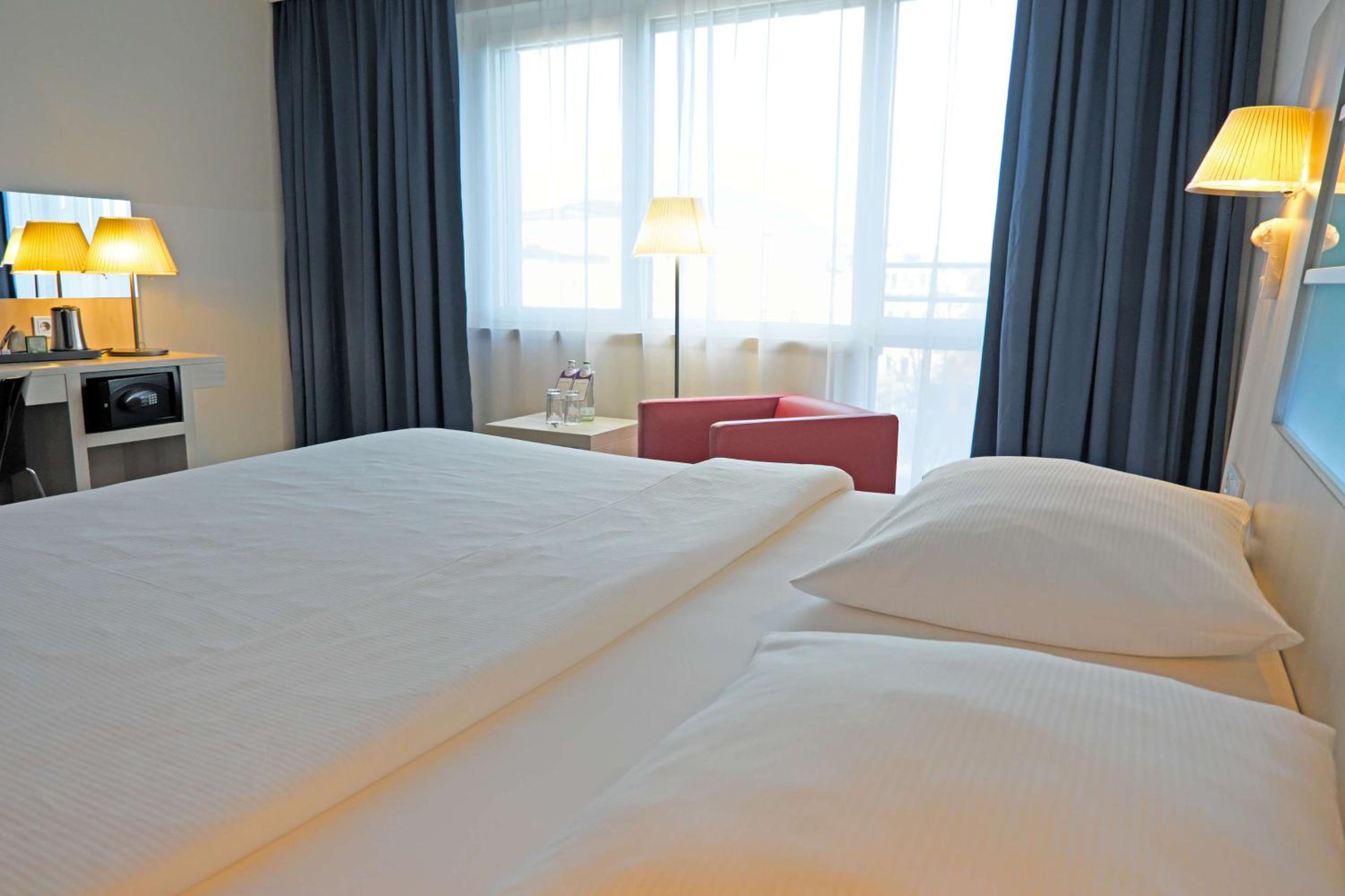 Linz Vacations - Park Inn by Radisson Linz - Property Image 49