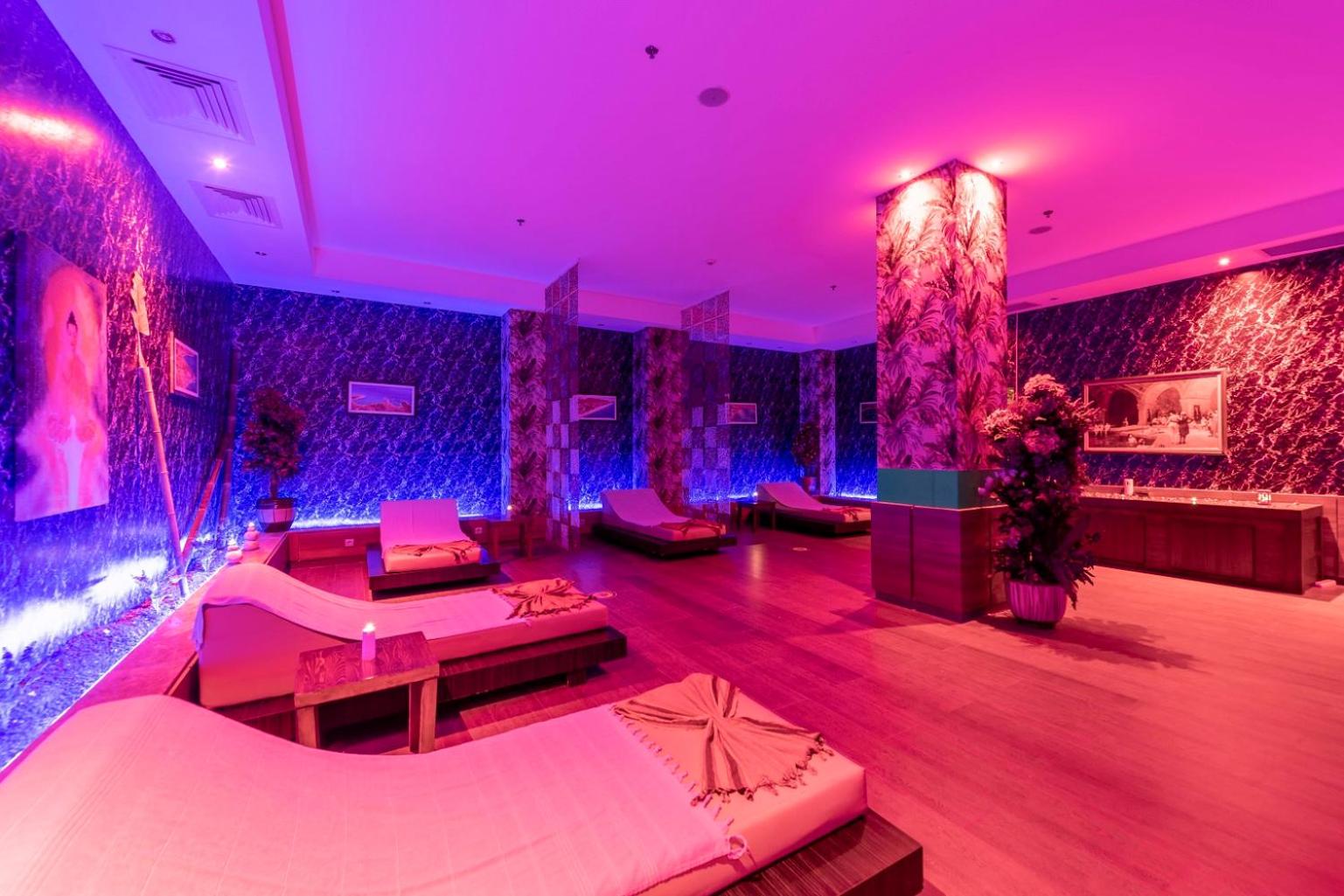 Amara Luxury Resort & Villas - Image 35