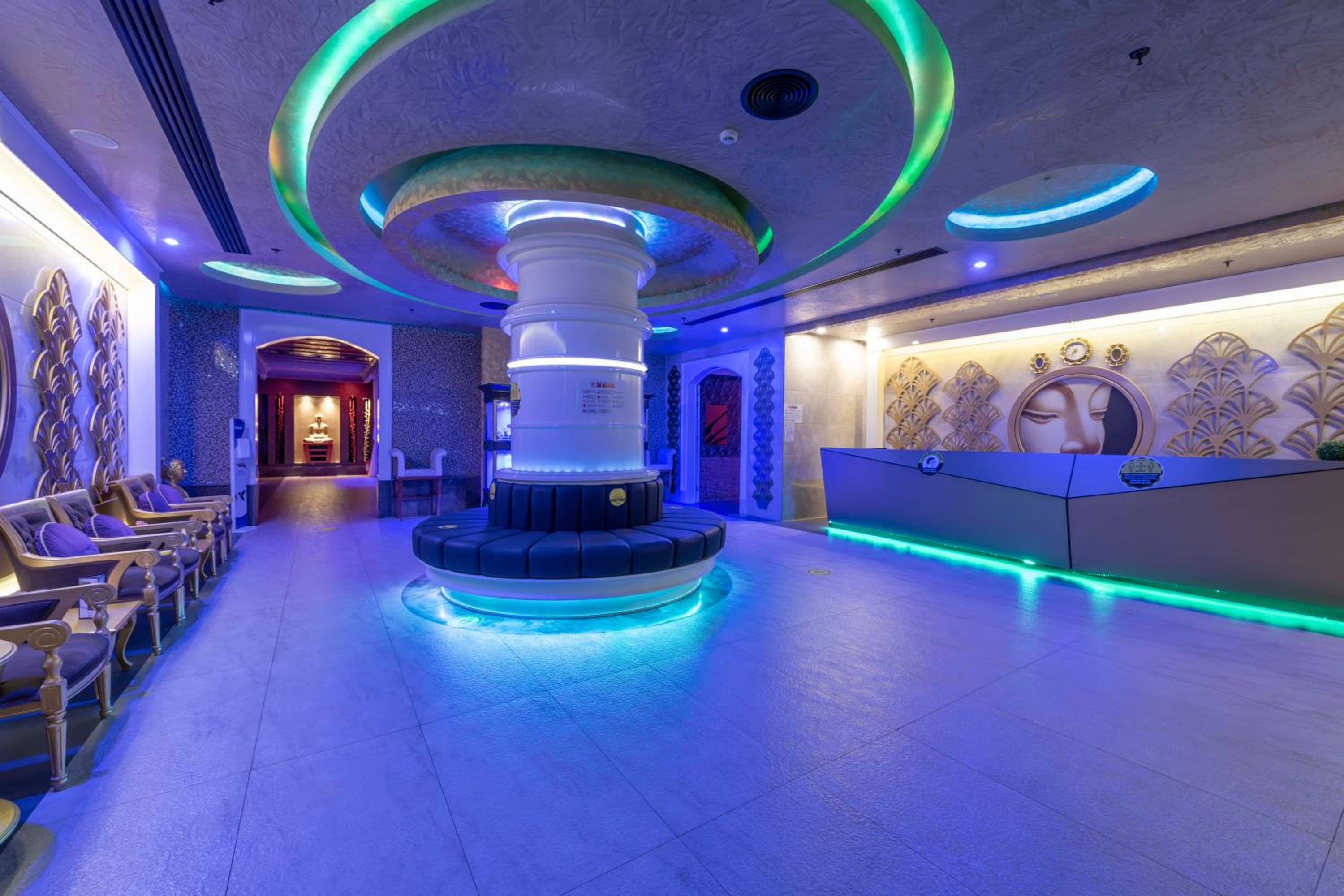 Amara Luxury Resort & Villas - Image 34