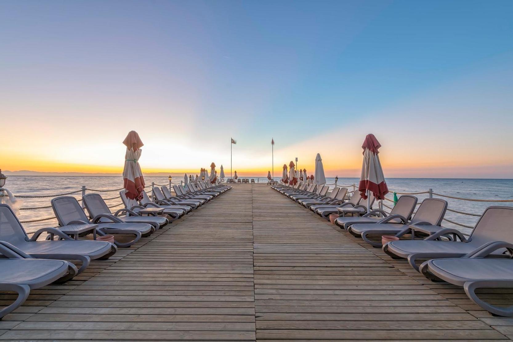 Amara Luxury Resort & Villas - Image 47