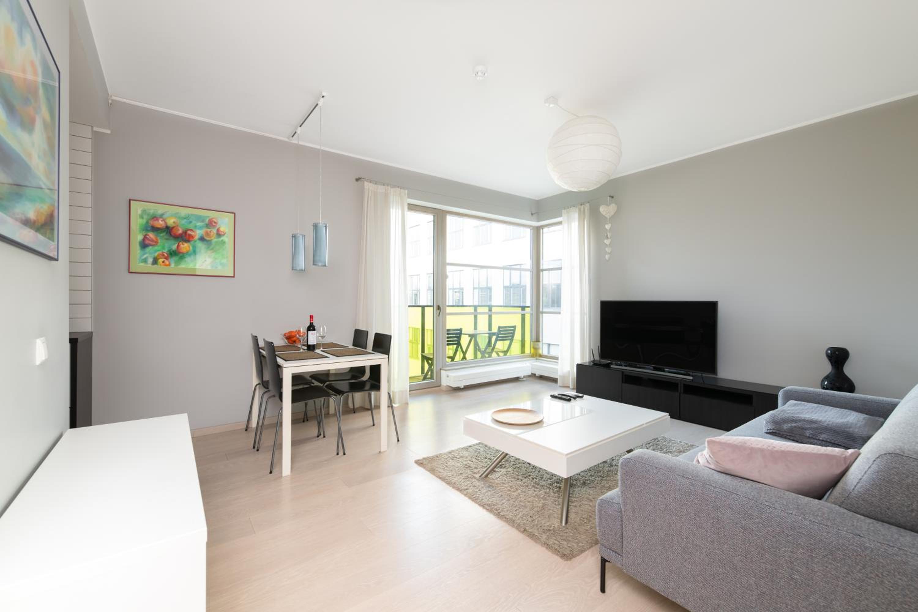 Free Parking, Quiet, One-bedroom at Kalamaja apartment view 2