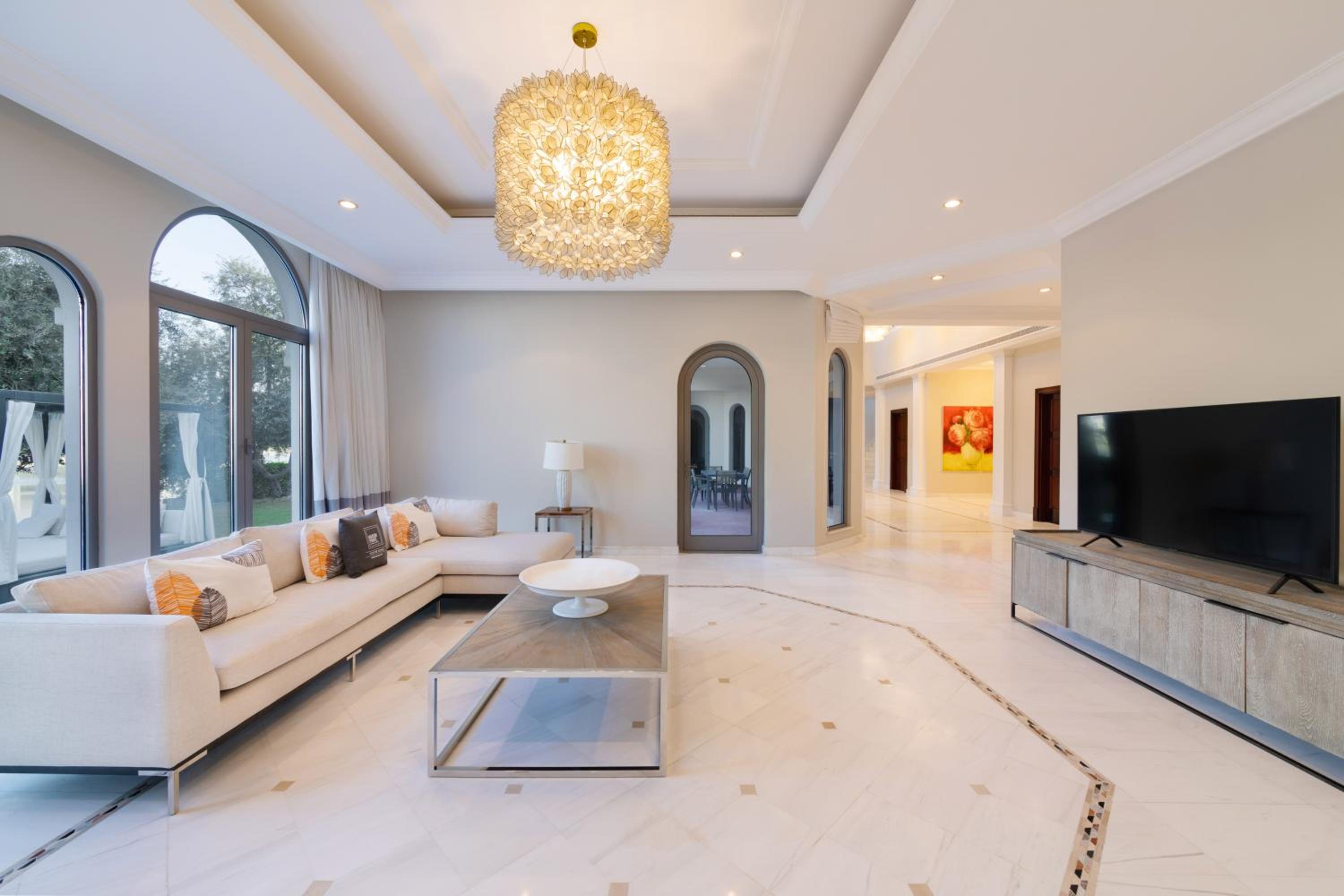 Maison Privee - Private Pool & Beach Access Villa with Cinematic Vws