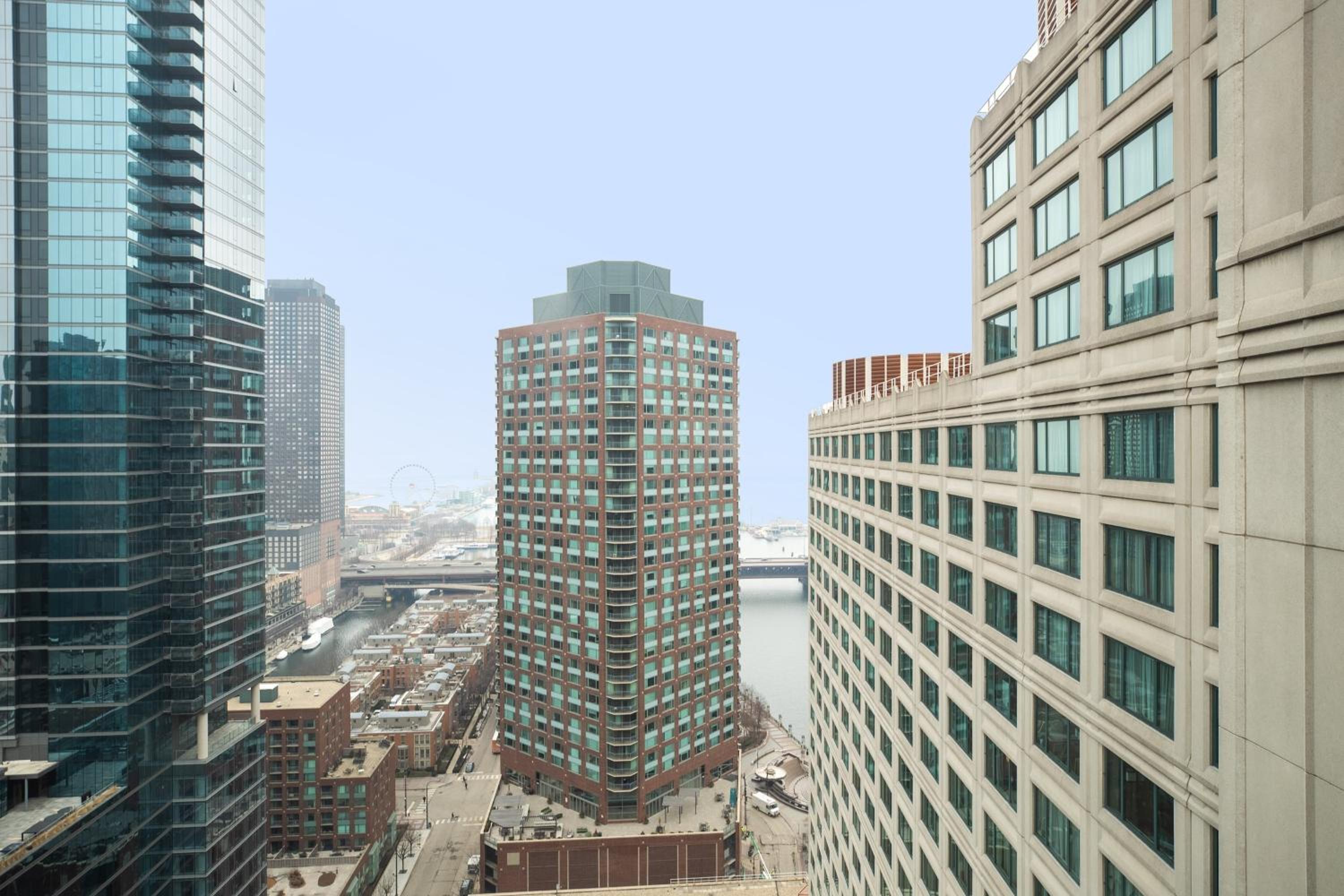 Chicago Vacations - Sheraton Grand Chicago Riverwalk - Property Image 27