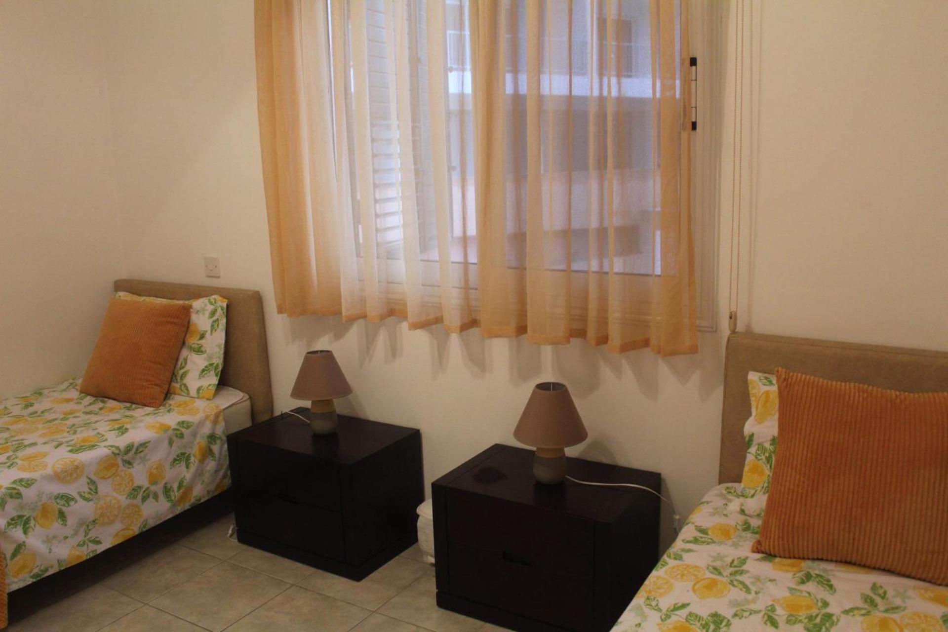 2 bedroom townhouse lower peyia paphos Cyprus
