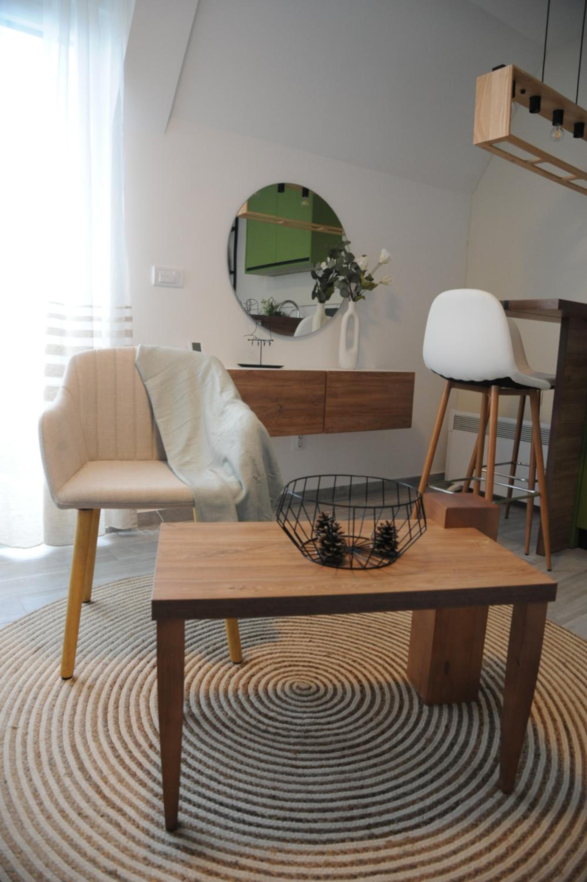 Sunny Woods Apartment view 5