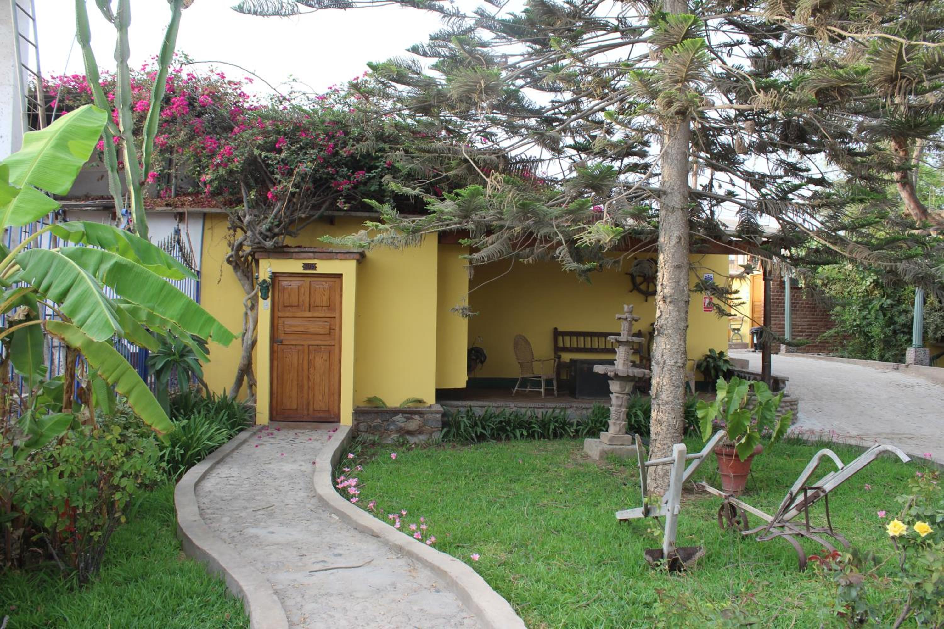 Photo 18