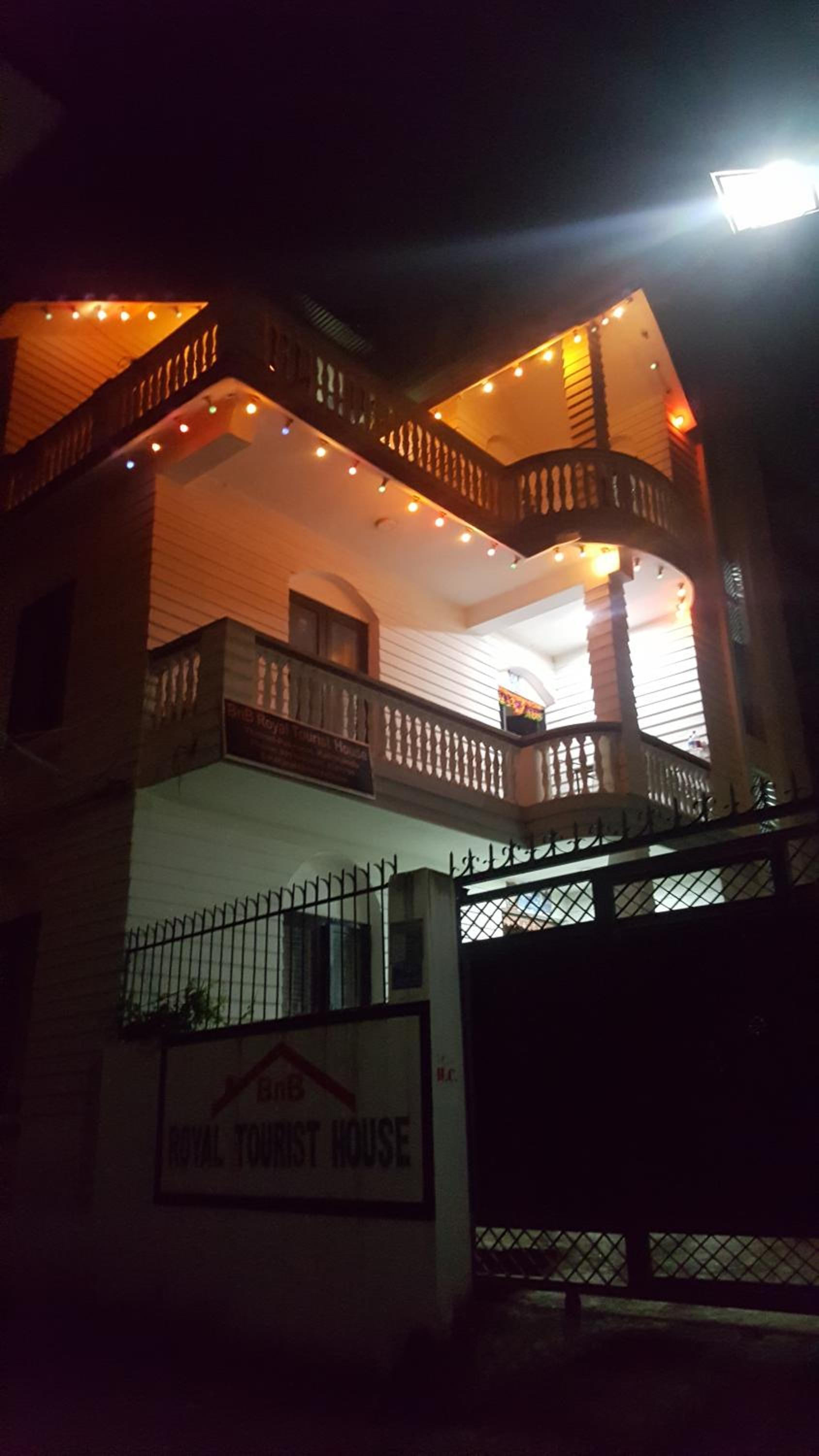 BnB Royal Tourist House Near Tourist Bus Station in Thamel