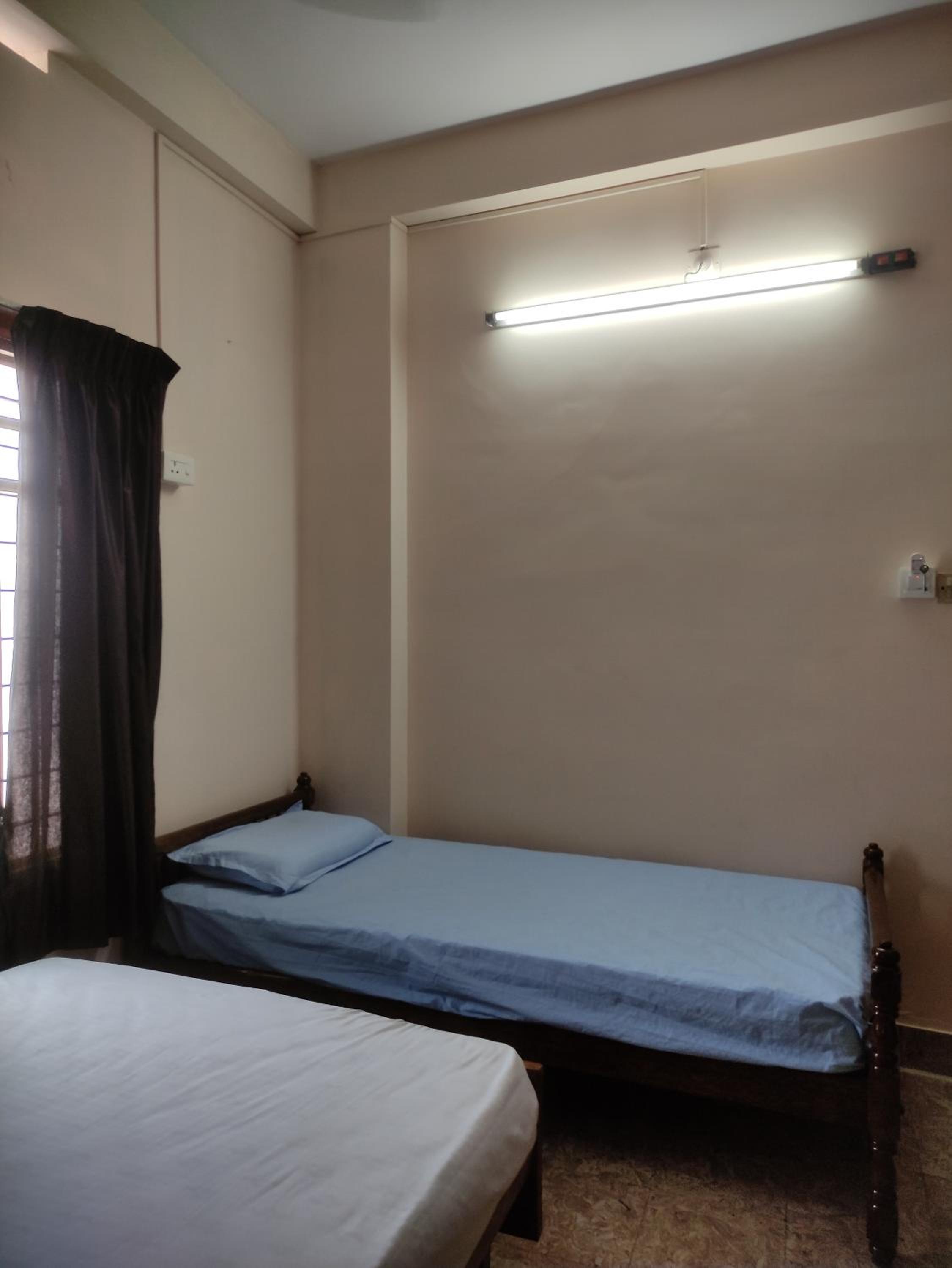 Sreevalsam Guest House view 4