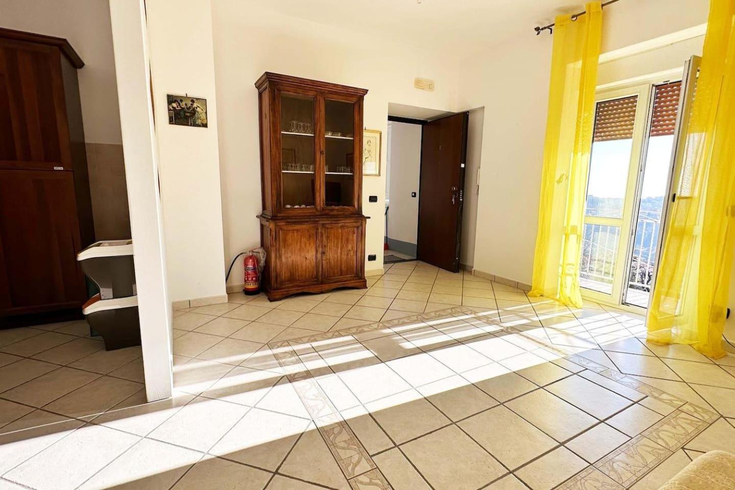 Lovely 6-Bed Apartment on the Amalfi Coast view 5