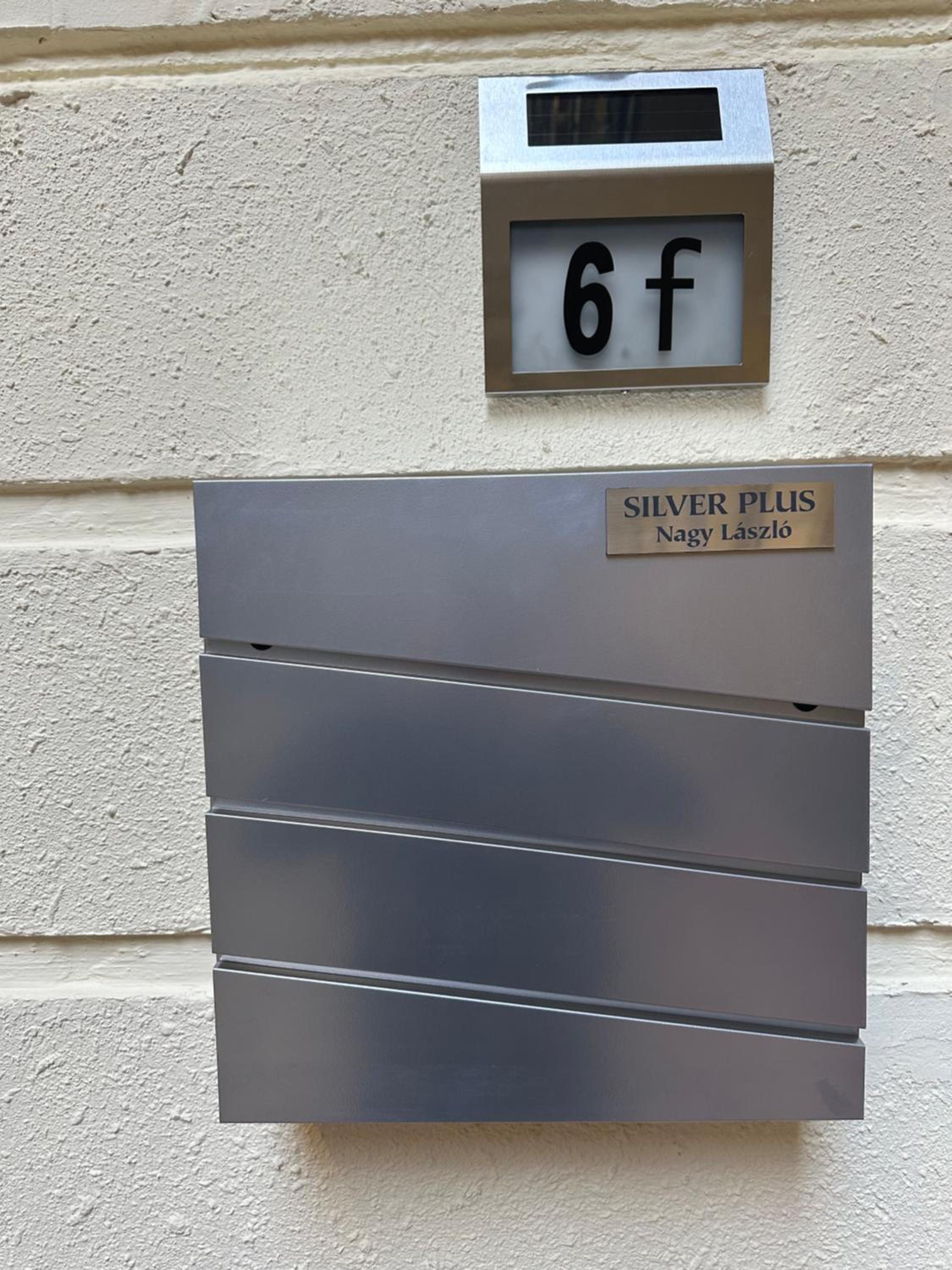 Silver Plus Apartment