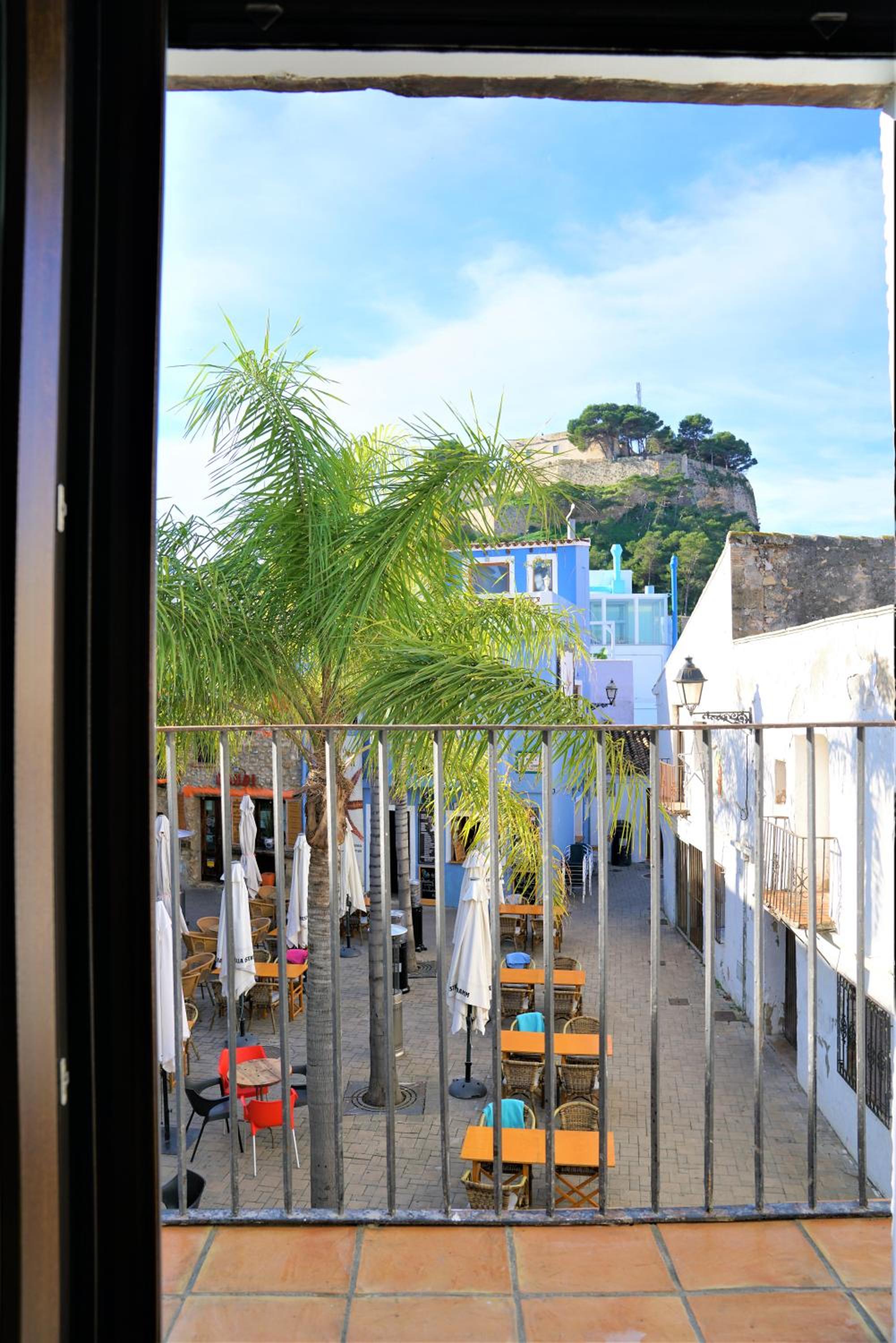 Hotel Romantico Apartamento en el Puerto de Denia - Image 1