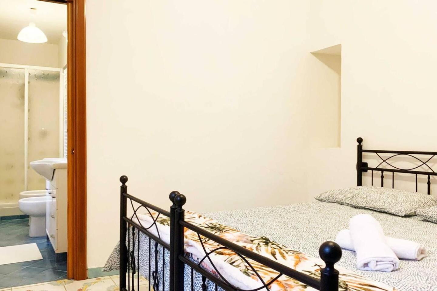 Apartment with panoramic terrace on Amalfi Coast view 4