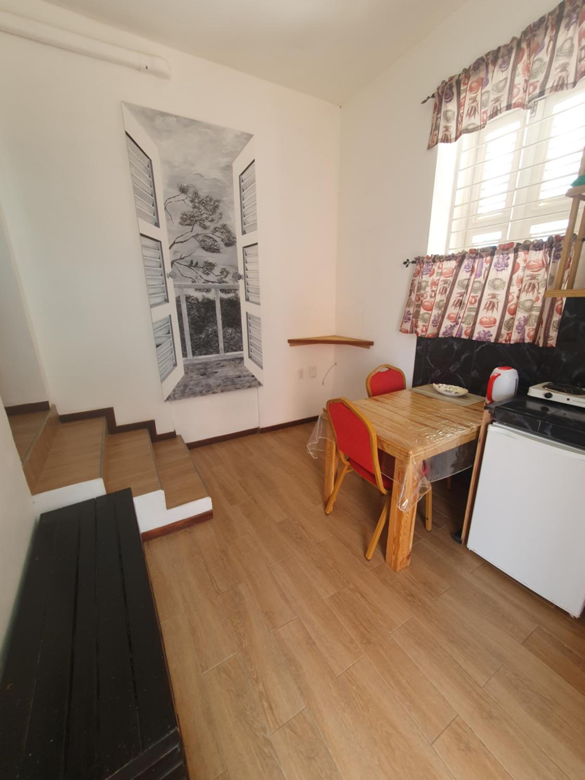 Catherine Suites
