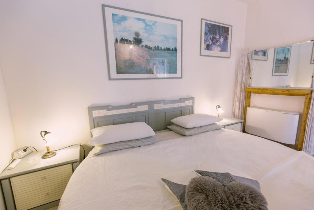 Photo 61