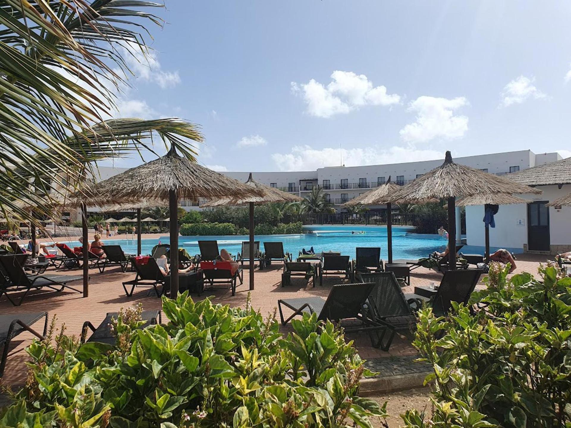 2 Bedrooms 2 Bathrooms pool view apartment